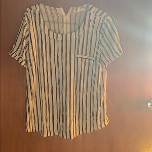 white and black zipper blouse